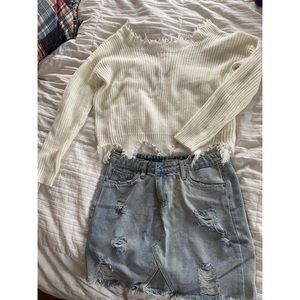 Distressed denim mini Skirt